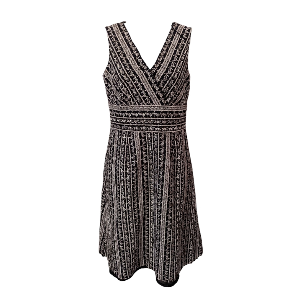 Adrianna Papell Black and Cream Linen Blend Embroidered Sleeveless Dress Size 6
